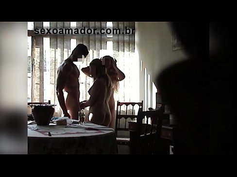 ❤️ ຫມູ່ເພື່ອນຮ່ວມເພດເຊື້ອເຊີນຜູ້ຊາຍຍັກໃຫຍ່ແລະສາມຄົນກັບລາວ ❤ ໜັງໂປ້ ຢູ່ພວກເຮົາ ️❤